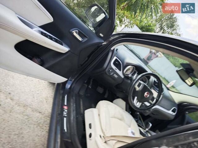 Чорний Фіат Фрімонт, об'ємом двигуна 1.96 л та пробігом 240 тис. км за 12200 $, фото 5 на Automoto.ua