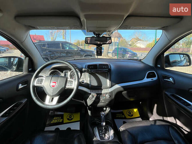 Фиат Фримонт 2012 в Коломые на Automoto.ua Черный Фиат Фримонт, объемом двигателя 1.96 л и пробегом 286 тыс. км за 10600 $, фото 8 на Automoto.ua