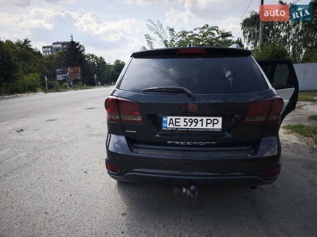 Чорний Фіат Фрімонт, об'ємом двигуна 1.96 л та пробігом 240 тис. км за 12200 $, фото 9 на Automoto.ua