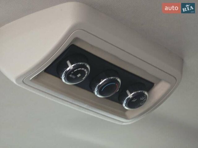 Черный Фиат Фримонт, объемом двигателя 2 л и пробегом 222 тыс. км за 12499 $, фото 36 на Automoto.ua