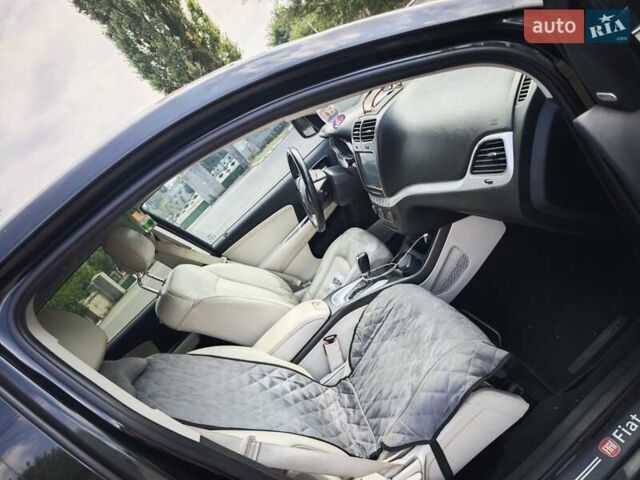 Чорний Фіат Фрімонт, об'ємом двигуна 1.96 л та пробігом 240 тис. км за 12200 $, фото 12 на Automoto.ua
