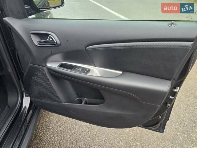 Черный Фиат Фримонт, объемом двигателя 2 л и пробегом 222 тыс. км за 12499 $, фото 44 на Automoto.ua