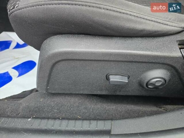 Черный Фиат Фримонт, объемом двигателя 2 л и пробегом 222 тыс. км за 12499 $, фото 24 на Automoto.ua