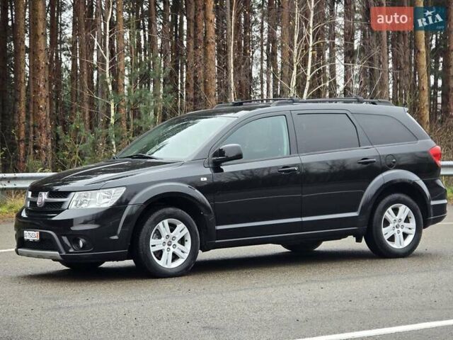 Черный Фиат Фримонт, объемом двигателя 2 л и пробегом 222 тыс. км за 12499 $, фото 2 на Automoto.ua