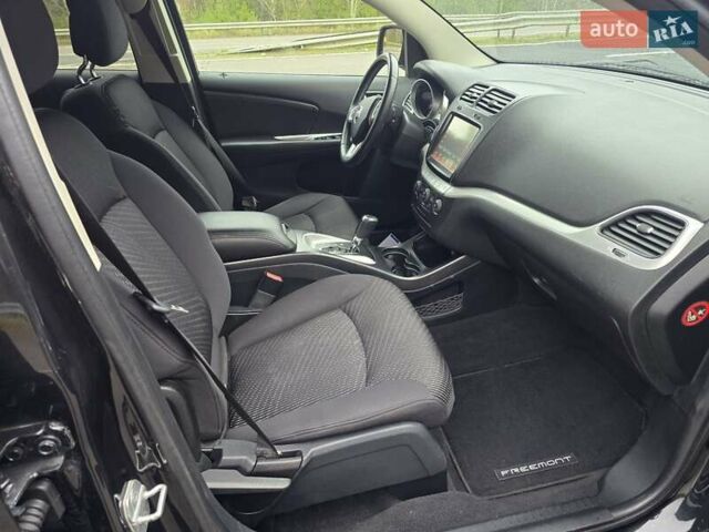 Черный Фиат Фримонт, объемом двигателя 2 л и пробегом 222 тыс. км за 12499 $, фото 45 на Automoto.ua