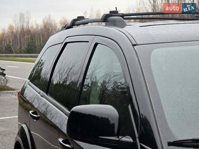 Черный Фиат Фримонт, объемом двигателя 2 л и пробегом 222 тыс. км за 12499 $, фото 18 на Automoto.ua