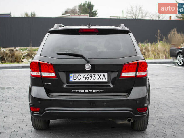 Черный Фиат Фримонт, объемом двигателя 1.96 л и пробегом 206 тыс. км за 12000 $, фото 4 на Automoto.ua