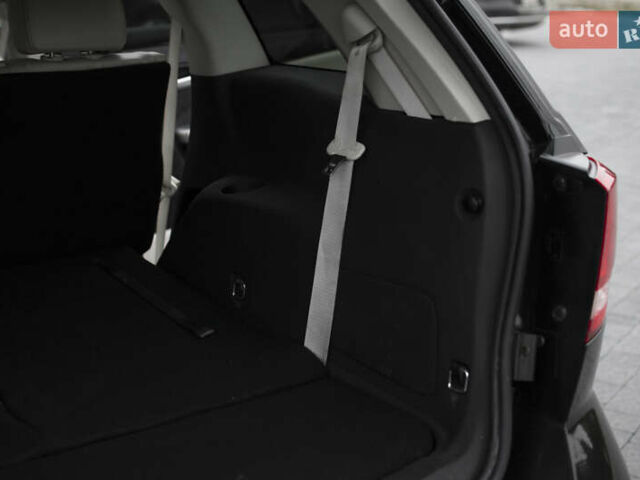 Черный Фиат Фримонт, объемом двигателя 1.96 л и пробегом 206 тыс. км за 11500 $, фото 57 на Automoto.ua