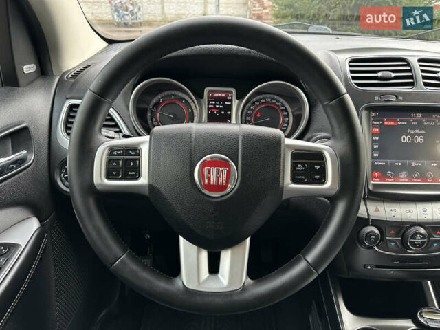 Черный Фиат Фримонт, объемом двигателя 2 л и пробегом 232 тыс. км за 13400 $, фото 18 на Automoto.ua