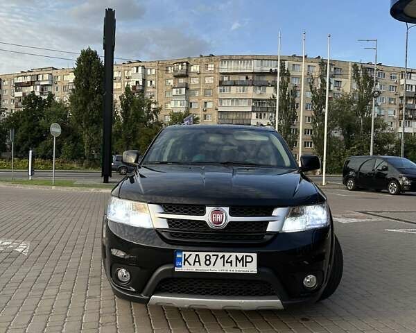 Черный Фиат Фримонт, объемом двигателя 1.96 л и пробегом 157 тыс. км за 14900 $, фото 5 на Automoto.ua