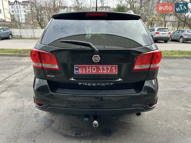 Черный Фиат Фримонт, объемом двигателя 2 л и пробегом 232 тыс. км за 13400 $, фото 6 на Automoto.ua