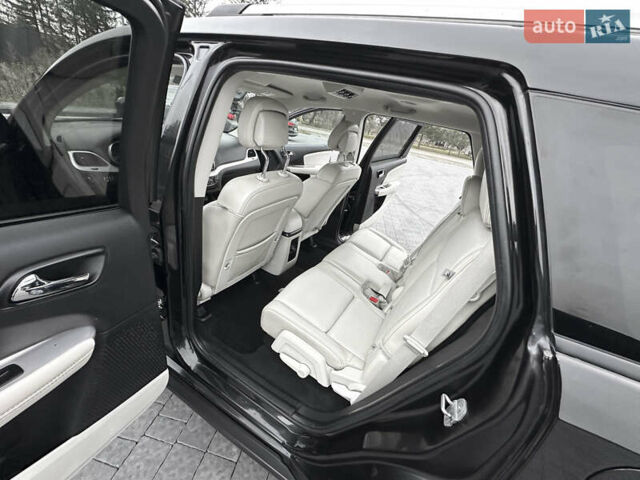 Черный Фиат Фримонт, объемом двигателя 1.96 л и пробегом 206 тыс. км за 12000 $, фото 84 на Automoto.ua