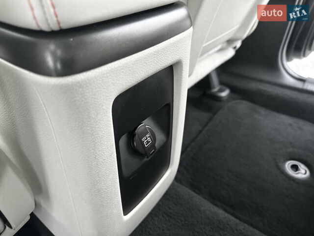 Черный Фиат Фримонт, объемом двигателя 1.96 л и пробегом 206 тыс. км за 12000 $, фото 87 на Automoto.ua