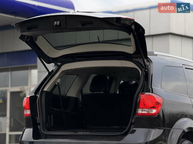 Черный Фиат Фримонт, объемом двигателя 2 л и пробегом 136 тыс. км за 15500 $, фото 52 на Automoto.ua