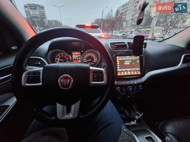 Чорний Фіат Фрімонт, об'ємом двигуна 2 л та пробігом 250 тис. км за 13100 $, фото 19 на Automoto.ua