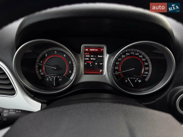 Черный Фиат Фримонт, объемом двигателя 2 л и пробегом 136 тыс. км за 15500 $, фото 23 на Automoto.ua