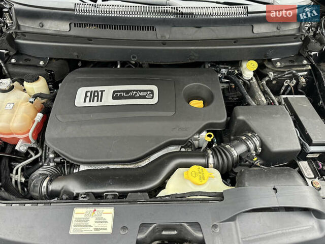Черный Фиат Фримонт, объемом двигателя 2 л и пробегом 232 тыс. км за 13400 $, фото 55 на Automoto.ua