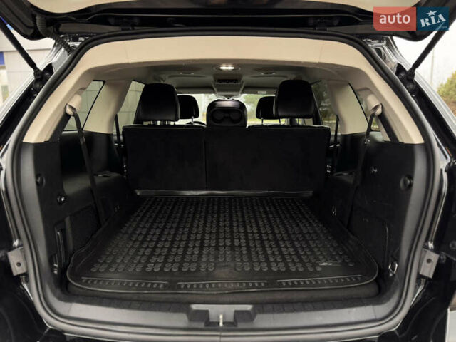 Черный Фиат Фримонт, объемом двигателя 2 л и пробегом 136 тыс. км за 15500 $, фото 54 на Automoto.ua