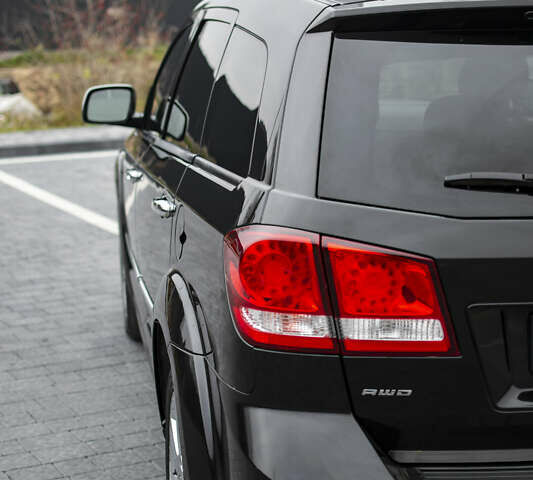 Черный Фиат Фримонт, объемом двигателя 1.96 л и пробегом 206 тыс. км за 12000 $, фото 23 на Automoto.ua