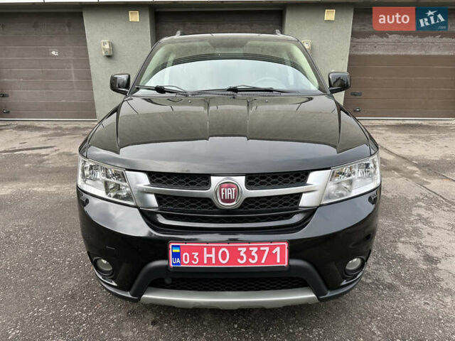 Черный Фиат Фримонт, объемом двигателя 2 л и пробегом 232 тыс. км за 13400 $, фото 8 на Automoto.ua