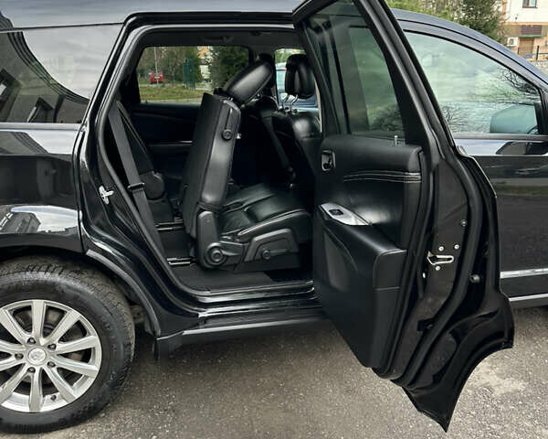 Черный Фиат Фримонт, объемом двигателя 2 л и пробегом 232 тыс. км за 13400 $, фото 38 на Automoto.ua