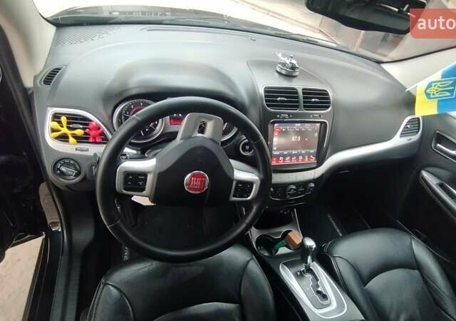 Чорний Фіат Фрімонт, об'ємом двигуна 1.96 л та пробігом 212 тис. км за 12600 $, фото 7 на Automoto.ua