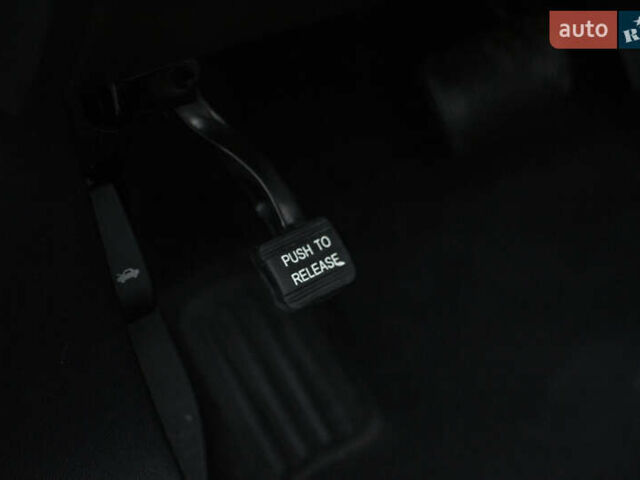 Черный Фиат Фримонт, объемом двигателя 1.96 л и пробегом 206 тыс. км за 12000 $, фото 40 на Automoto.ua