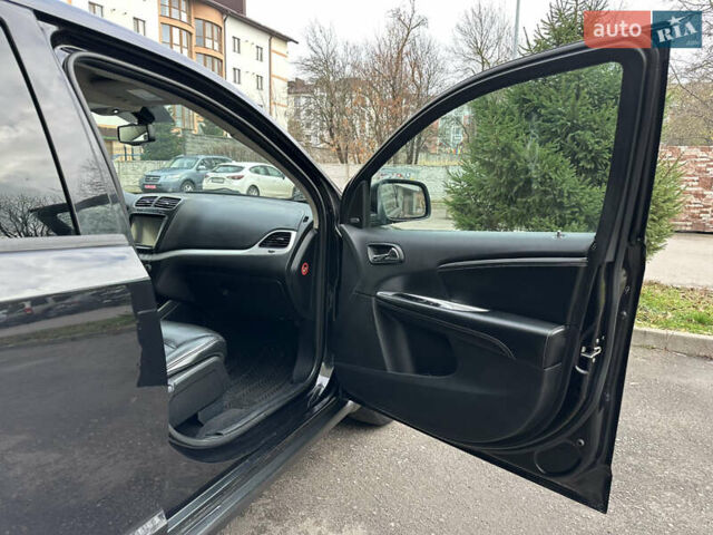 Черный Фиат Фримонт, объемом двигателя 2 л и пробегом 232 тыс. км за 13400 $, фото 32 на Automoto.ua