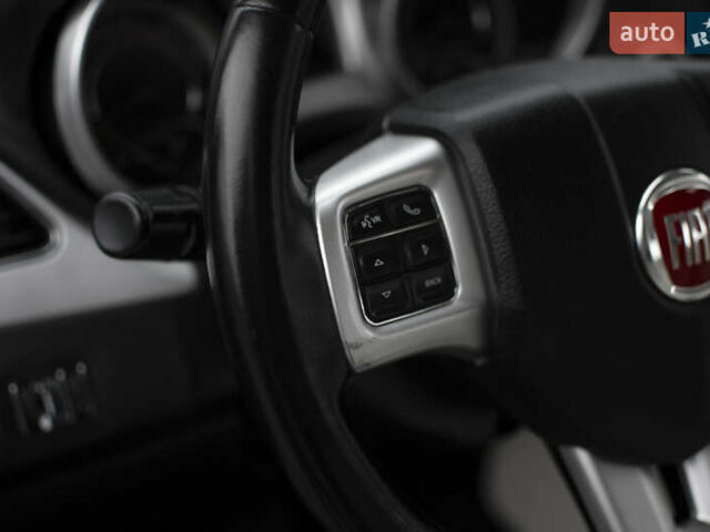 Черный Фиат Фримонт, объемом двигателя 1.96 л и пробегом 206 тыс. км за 11500 $, фото 43 на Automoto.ua