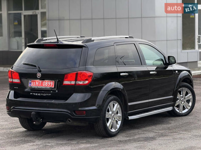 Черный Фиат Фримонт, объемом двигателя 2 л и пробегом 136 тыс. км за 15500 $, фото 14 на Automoto.ua