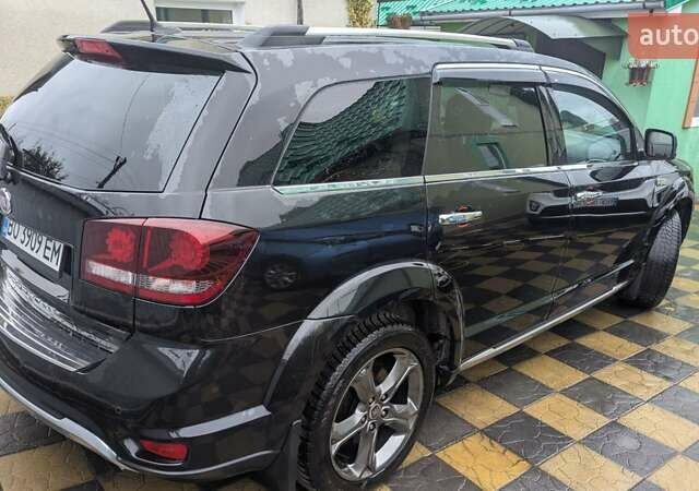 Черный Фиат Фримонт, объемом двигателя 1.96 л и пробегом 175 тыс. км за 15500 $, фото 9 на Automoto.ua