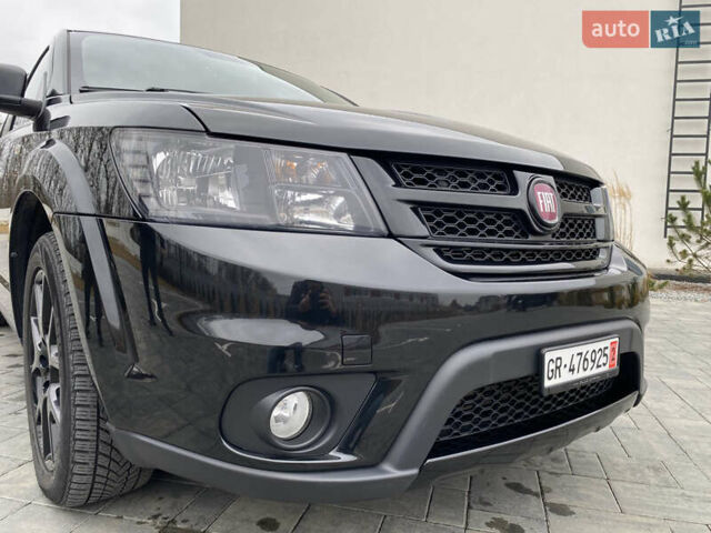 Черный Фиат Фримонт, объемом двигателя 2 л и пробегом 232 тыс. км за 13900 $, фото 60 на Automoto.ua