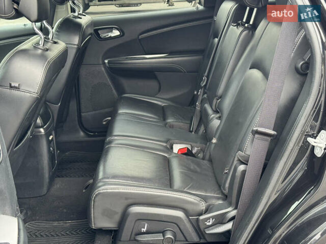 Черный Фиат Фримонт, объемом двигателя 1.96 л и пробегом 119 тыс. км за 15700 $, фото 30 на Automoto.ua