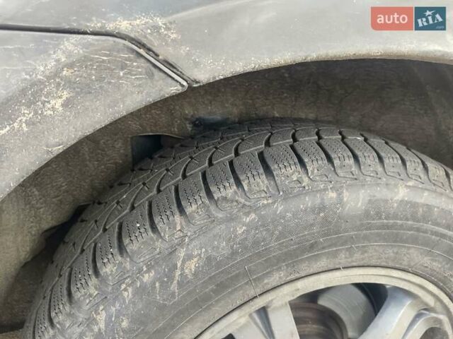 Фиат Фримонт 2014 в Киеве на Automoto.ua Черный Фиат Фримонт, объемом двигателя 1.96 л и пробегом 218 тыс. км за 14000 $, фото 9 на Automoto.ua