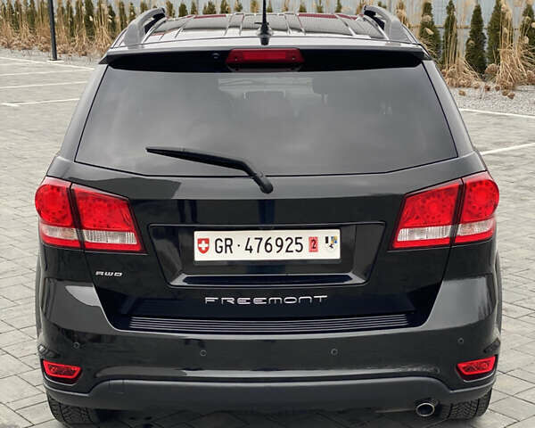 Черный Фиат Фримонт, объемом двигателя 2 л и пробегом 232 тыс. км за 13900 $, фото 19 на Automoto.ua