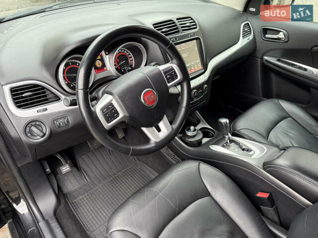 Чорний Фіат Фрімонт, об'ємом двигуна 1.96 л та пробігом 181 тис. км за 14200 $, фото 14 на Automoto.ua