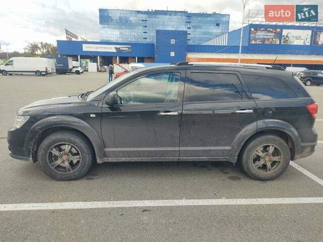 Фиат Фримонт 2014 в Киеве на Automoto.ua Черный Фиат Фримонт, объемом двигателя 1.96 л и пробегом 218 тыс. км за 14000 $, фото 6 на Automoto.ua