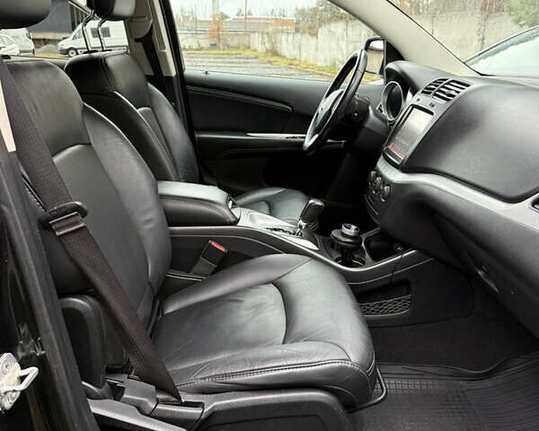 Чорний Фіат Фрімонт, об'ємом двигуна 1.96 л та пробігом 181 тис. км за 14200 $, фото 13 на Automoto.ua