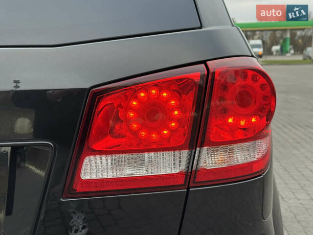 Черный Фиат Фримонт, объемом двигателя 1.96 л и пробегом 119 тыс. км за 15700 $, фото 8 на Automoto.ua