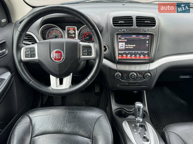 Черный Фиат Фримонт, объемом двигателя 1.96 л и пробегом 119 тыс. км за 15700 $, фото 33 на Automoto.ua