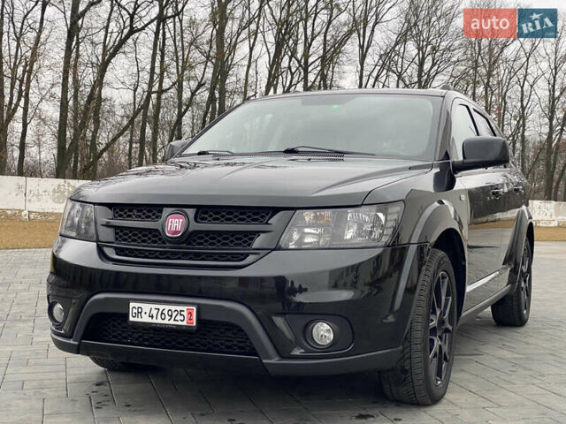 Черный Фиат Фримонт, объемом двигателя 2 л и пробегом 232 тыс. км за 13900 $, фото 2 на Automoto.ua