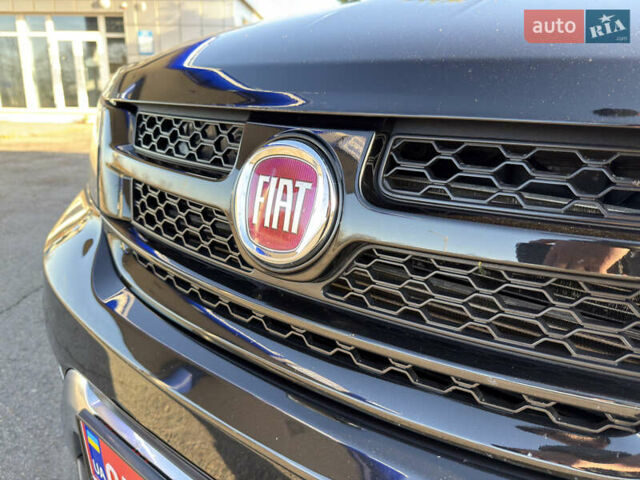 Чорний Фіат Фрімонт, об'ємом двигуна 2 л та пробігом 178 тис. км за 15500 $, фото 12 на Automoto.ua