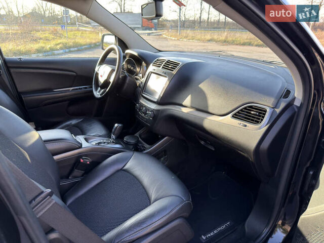 Чорний Фіат Фрімонт, об'ємом двигуна 2 л та пробігом 178 тис. км за 15500 $, фото 21 на Automoto.ua