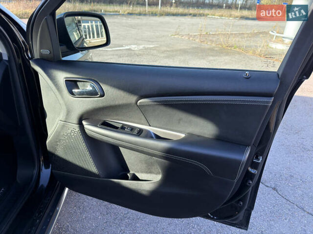 Чорний Фіат Фрімонт, об'ємом двигуна 2 л та пробігом 178 тис. км за 15500 $, фото 20 на Automoto.ua