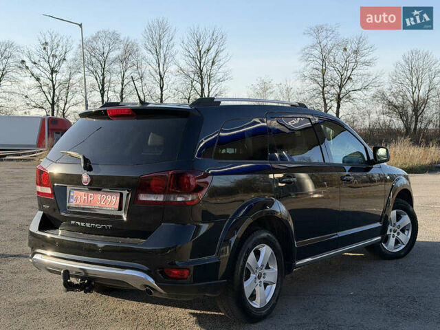 Чорний Фіат Фрімонт, об'ємом двигуна 2 л та пробігом 178 тис. км за 15500 $, фото 3 на Automoto.ua