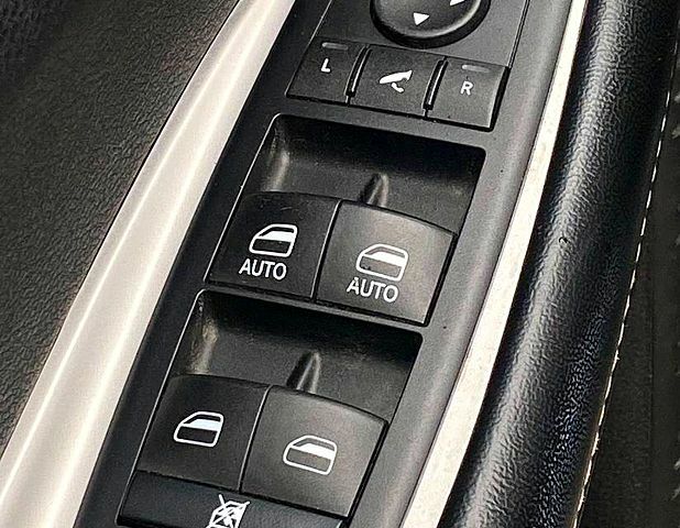 Фиат Фримонт 2015 в Днепре (Днепропетровске) на Automoto.ua Черный Фиат Фримонт, объемом двигателя 2 л и пробегом 187 тыс. км за 16700 $, фото 8 на Automoto.ua