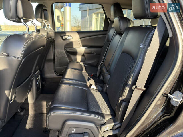 Чорний Фіат Фрімонт, об'ємом двигуна 2 л та пробігом 178 тис. км за 15500 $, фото 27 на Automoto.ua