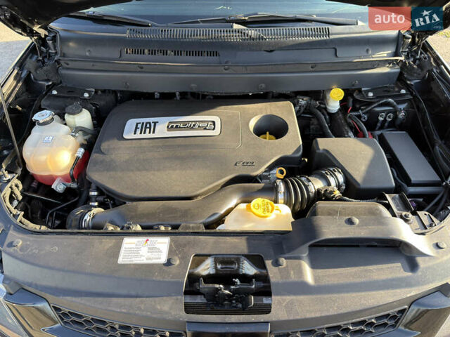 Чорний Фіат Фрімонт, об'ємом двигуна 2 л та пробігом 178 тис. км за 15500 $, фото 35 на Automoto.ua