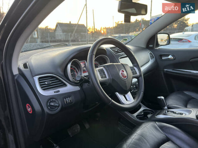 Черный Фиат Фримонт, объемом двигателя 1.96 л и пробегом 233 тыс. км за 14950 $, фото 25 на Automoto.ua