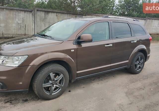 Коричневый Фиат Фримонт, объемом двигателя 1.96 л и пробегом 250 тыс. км за 11500 $, фото 35 на Automoto.ua